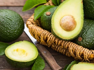 Abacate: Receitas e Benefícios